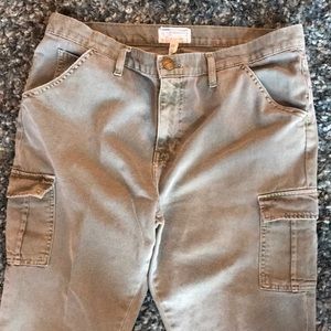 CURRENT / ELLIOT SKINNY BOY CARGO, ARMY GREEN.